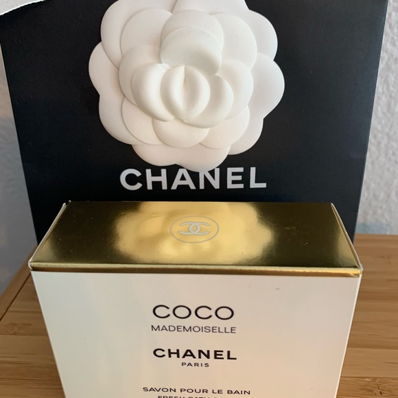 CHANEL Other - Chanel small bag with soap